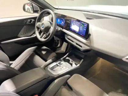 Photo 13 BMW Serie 1 Série 1 120A 170ch M Sport DKG7