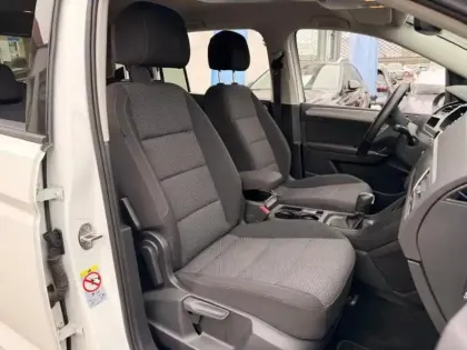 Photo 5 Volkswagen Touran  2.0 TDI 150ch Life Plus DSG7 7 places