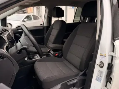 Photo 12 Volkswagen Touran  2.0 TDI 150ch Life Plus DSG7 7 places