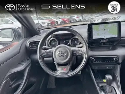 Photo 8 Toyota Yaris  116h GR Sport 5p MY22