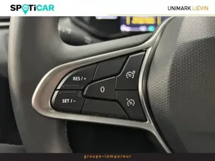 Photo 14 Renault Clio  1.6 E-Tech 145ch full hybrid Evolution - 24