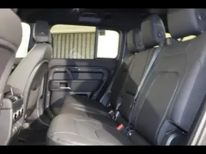 Photo 26 Land rover Defender  130 3.0 D350 X-Dynamic SE