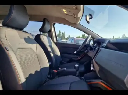 Photo 9 Dacia Duster  1.0 ECO-G 100ch Extreme 4x2