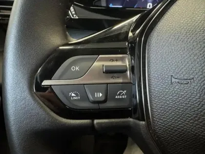 Photo 10 Peugeot 308  SW 1.2 PureTech 130ch S&S Allure