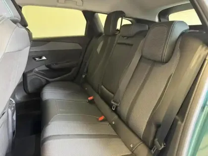 Photo 14 Peugeot 308  SW 1.2 PureTech 130ch S&S Allure