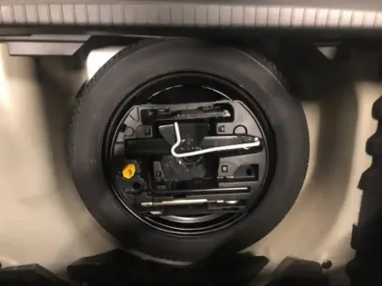 Photo 6 Peugeot 208  1.2 PureTech 100ch S&S GT EAT8