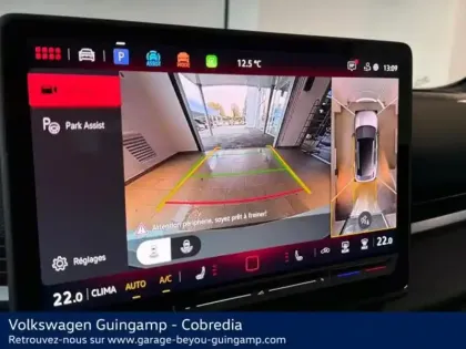 Photo 13 Volkswagen T-roc  1.5 eTSI 150ch R-Line DSG7