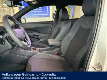 Photo 9 Volkswagen T-roc  1.5 eTSI 150ch R-Line DSG7