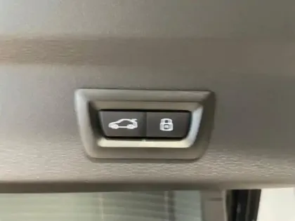 Photo 3 BMW X2  i eDrive20 204ch M Sport