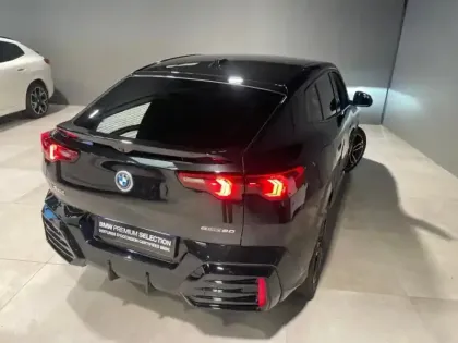 Photo 1 BMW X2  i eDrive20 204ch M Sport