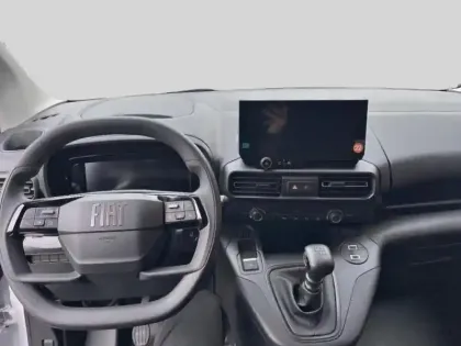Photo 7 Fiat Doblo  Fg M 650kg BlueHDi 100ch S&S Pack Premium Connect