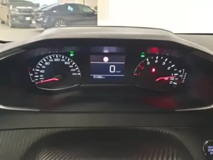 Photo 14 Peugeot 208  1.2 PureTech 100ch S&S Allure 118g