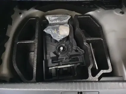 Photo 10 Peugeot 208  1.2 PureTech 100ch S&S Allure 118g