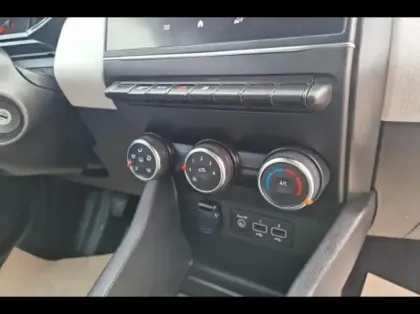 Photo 6 Renault Clio  1.0 TCe 90ch Evolution