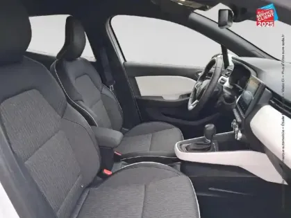 Photo 4 Renault Clio  1.6 E-Tech hybride 140ch Intens -21N