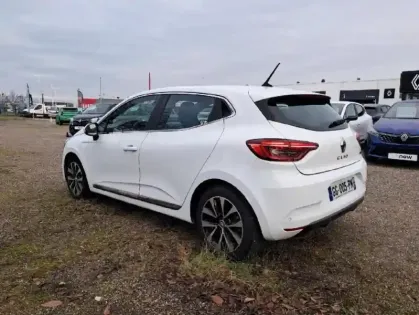 Photo 7 Renault Clio  1.6 E-Tech hybride 140ch Intens -21N