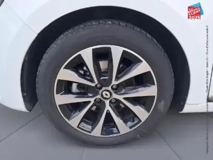 Photo 9 Renault Clio  1.6 E-Tech hybride 140ch Intens -21N