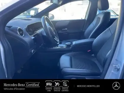 Photo 10 Mercedes Classe B  180 136ch Style Line Edition 7G-DCT