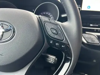 Photo 18 Toyota C-HR  122h Edition 2WD E-CVT MY22