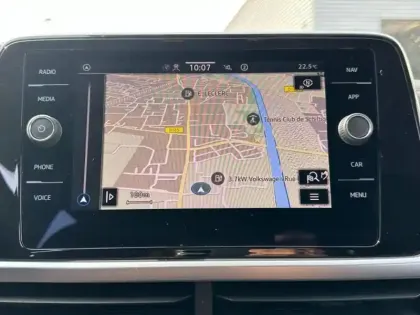 Photo 10 Volkswagen T-roc  1.0 TSI 110ch Life Plus