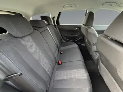 Photo 12 Peugeot 308  SW 1.5 BlueHDi 130ch S&S Allure EAT8