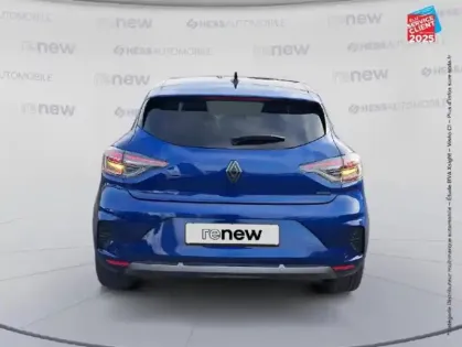 Photo 6 Renault Clio  1.6 E-Tech 145ch full hybrid esprit Alpine - 24 GPS