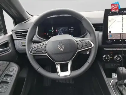 Photo 11 Renault Clio  1.6 E-Tech 145ch full hybrid Techno - 25