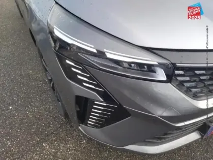 Photo 27 Renault Clio  1.6 E-Tech 145ch full hybrid Techno - 25 GPS Camera