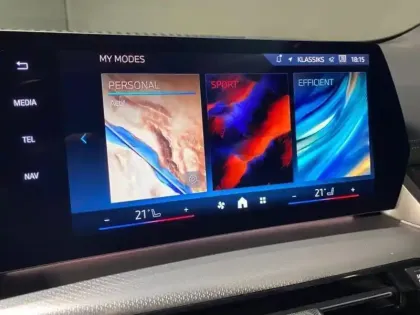 Photo 13 BMW Serie 2 Série 2 ActiveTourer 225e 245ch xDrive M Sport DKG7