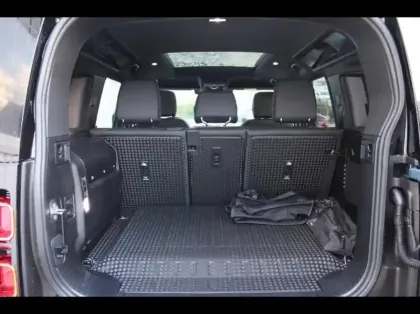 Photo 24 Land rover Defender  110 2.0 P300e PHEV Black Edition