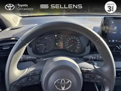 Photo 12 Toyota Yaris  116h Dynamic 5p MC24