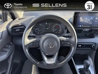 Photo 8 Toyota Yaris  116h Dynamic 5p MC24