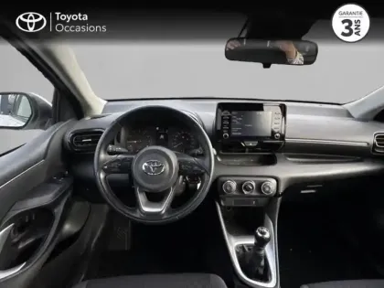 Photo 8 Toyota Yaris  120 VVT-i Dynamic 5p MY22