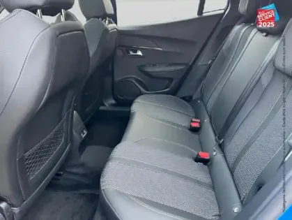 Photo 10 Peugeot 2008  e- 156ch GT