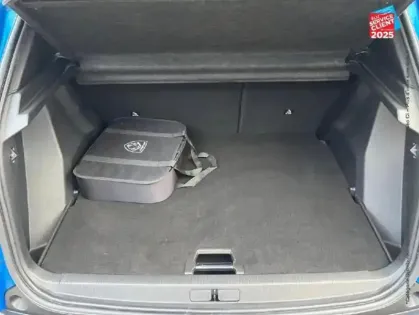 Photo 13 Peugeot 2008  e- 156ch GT