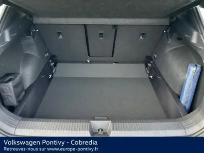 Photo 11 Volkswagen T-roc  1.5 eTSI 150ch R-Line DSG7