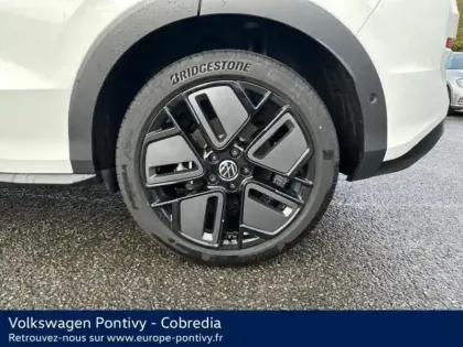 Photo 12 Volkswagen T-roc  1.5 eTSI 150ch R-Line DSG7