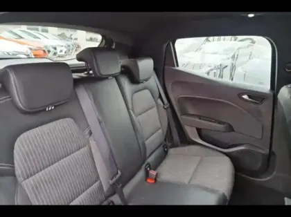 Photo 10 Renault Clio  1.6 E-Tech hybride 140ch Intens -21N