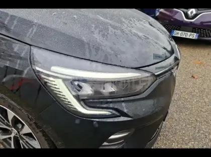 Photo 14 Renault Clio  1.6 E-Tech hybride 140ch Intens -21N