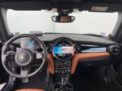 Photo 10 Mini Mini cabrio Cabrio Cooper 136ch Edition Premium Plus BVA7