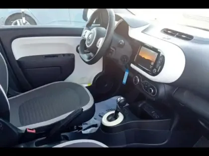 Photo 14 Renault Twingo  E-Tech Electric Zen R80 Achat Intégral - 21MY