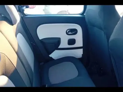 Photo 13 Renault Twingo  E-Tech Electric Zen R80 Achat Intégral - 21MY