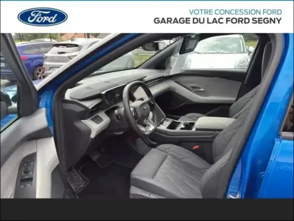 Photo 3 Ford Explorer  340ch Extended Range 79kWh Pack Premium AWD 6cv