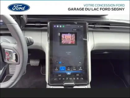 Photo 13 Ford Explorer  340ch Extended Range 79kWh Pack Premium AWD 6cv