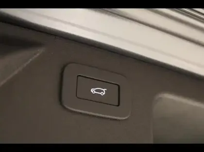 Photo 10 Land rover Discovery Sport  P270e PHEV 269ch S 8cv