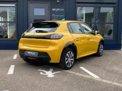 Photo 2 Peugeot 208  e- 136ch Active