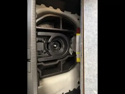 Photo 9 Peugeot 208  1.2 PureTech 100ch S&S Allure EAT8