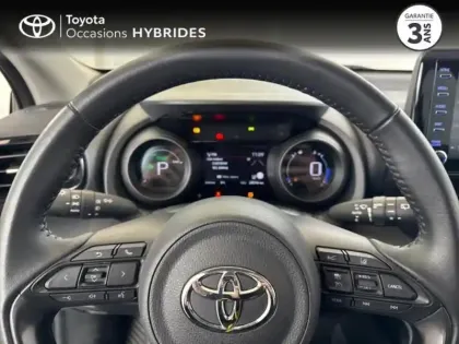 Photo 12 Toyota Yaris  116h Design 5p MY22