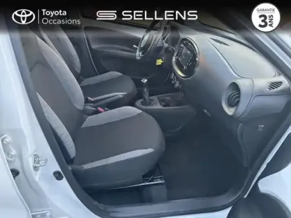Photo 5 Toyota Aygo  X 1.0 VVT-i 72ch Dynamic