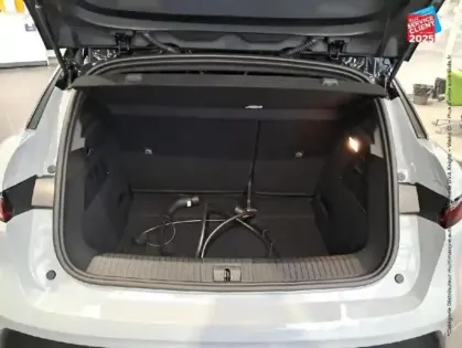 Photo 13 Renault Megane  E-Tech Electric 220ch Techno autonomie confort -24 GPS Camera